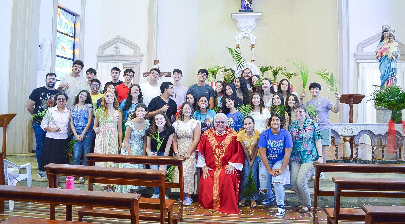 AJS do Auxiliadora vivencia a Páscoa Juvenil