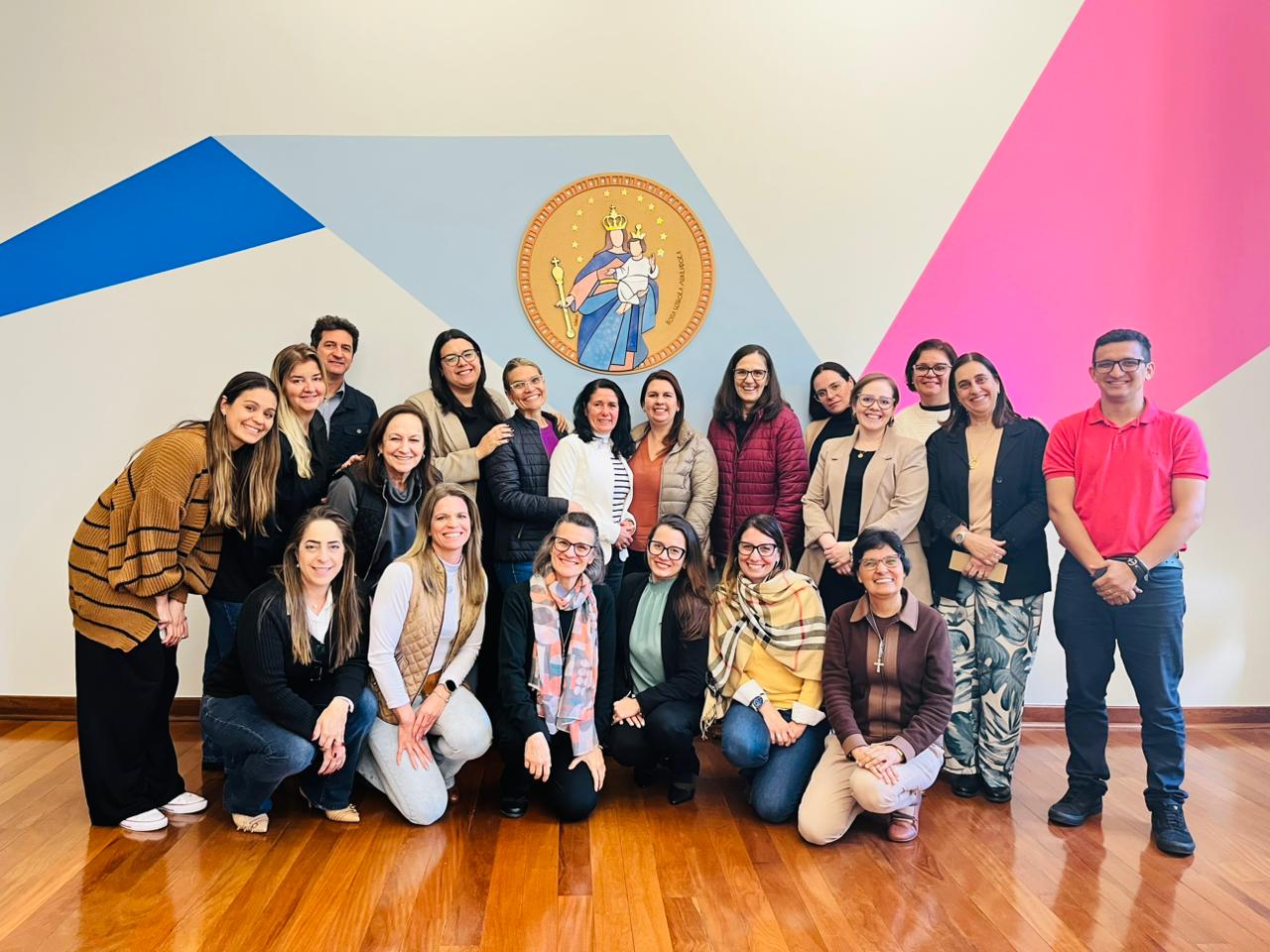 Gestores das Escolas da AEISSP se reúnem para avaliação e projeção de ações para 2026