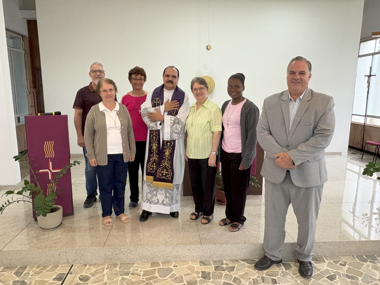 Visita da Inspetora Irmã Alaíde Deretti reaviva a paixão missionária na Comunidade Santa Teresa e no UNIFATEA