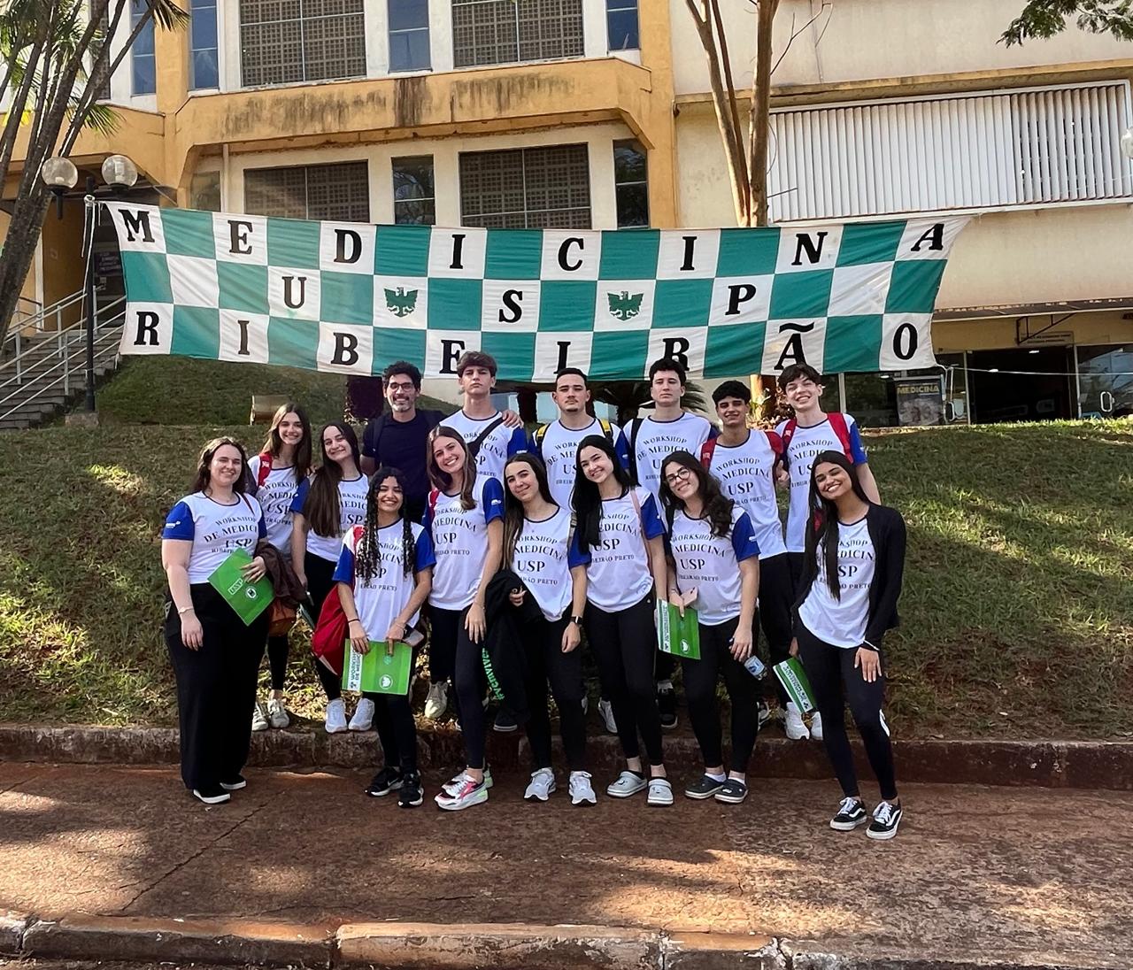 Estudantes do INSA Araras participam de imersão de 12 horas em Workshop de Medicina da USP