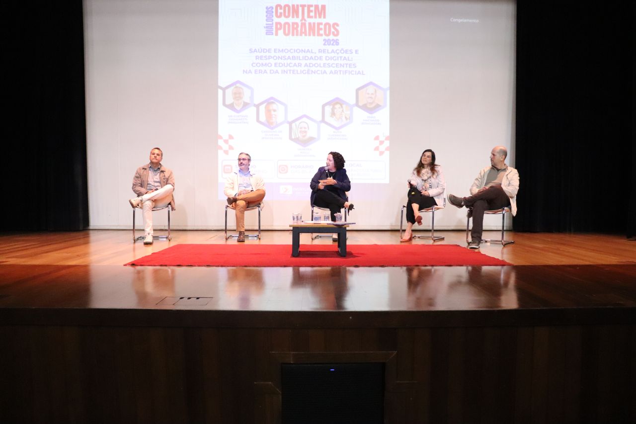 Diálogos Contemporâneos debate saúde emocional, família e responsabilidade digital na era da inteligência artificial