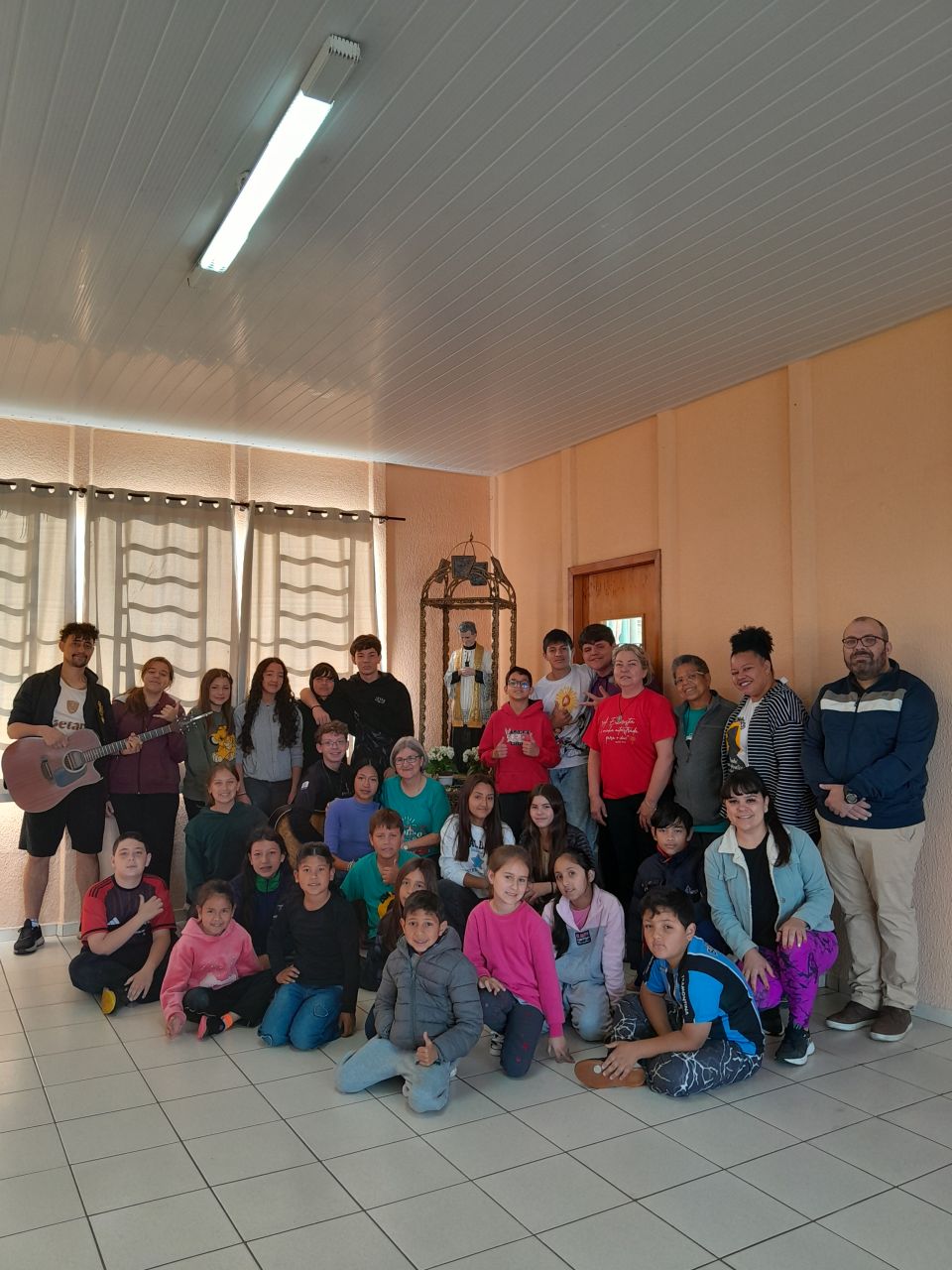 Comunidade educativa celebra Dom Bosco e a Vida Consagrada