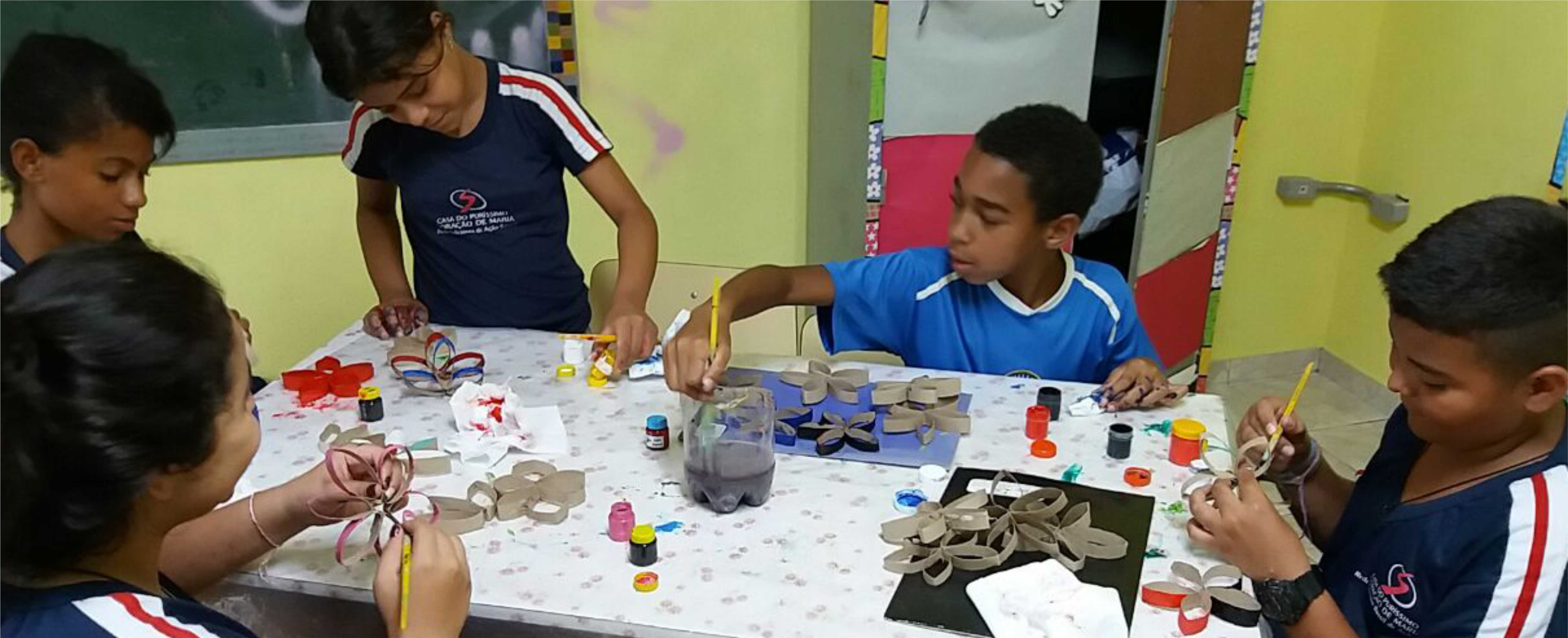 Oficinas Educativas: Formação Humana e Artística para jovens