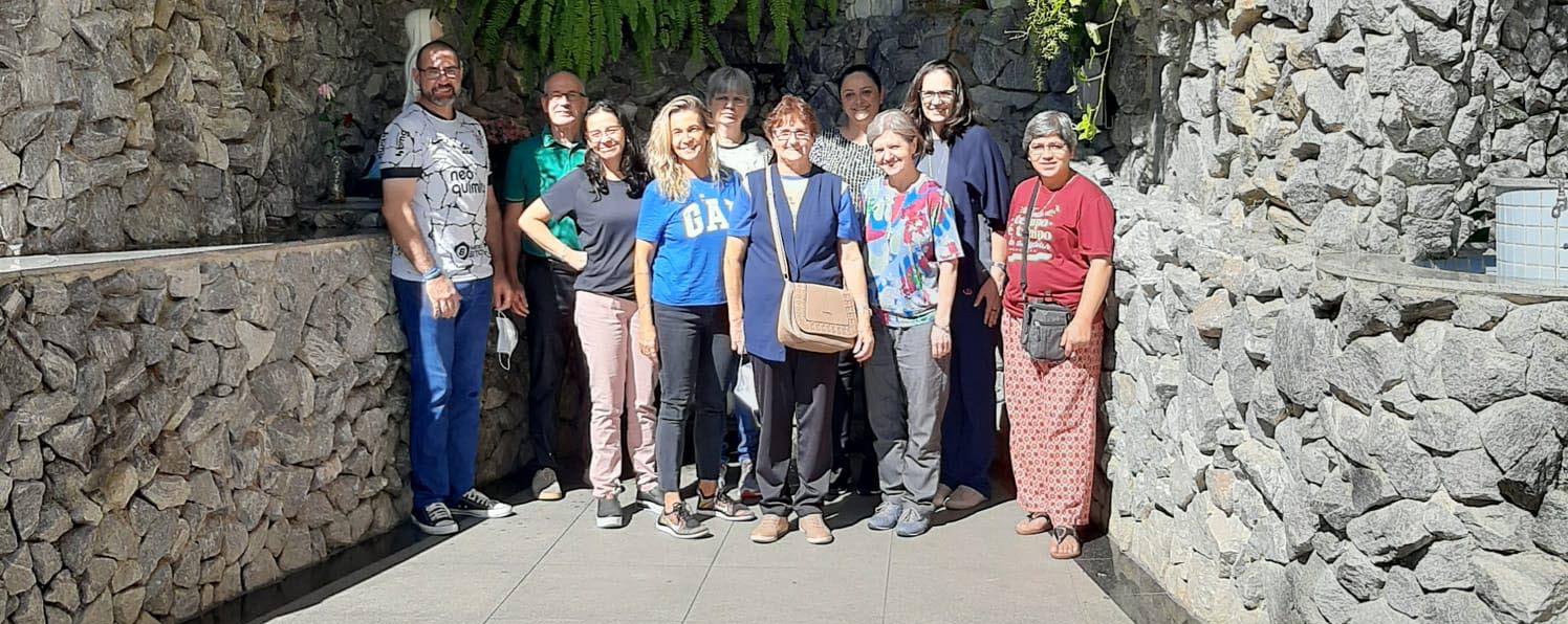 Irmãs e Gestores do Centro-Oeste e Sul realizam visita em Guaratinguetá