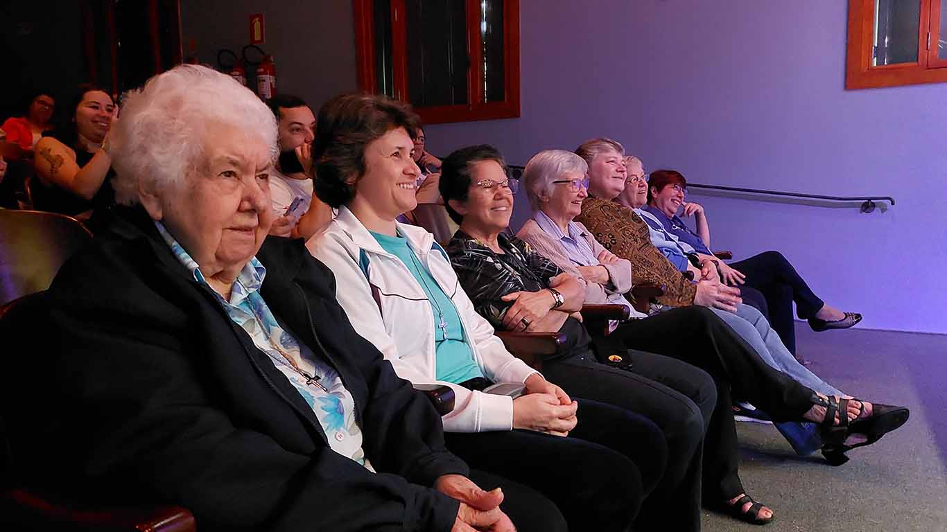 Colégio de Santa Inês exalta a sustentabilidade e o Pacto Educativo Global durante Mostra Cultural