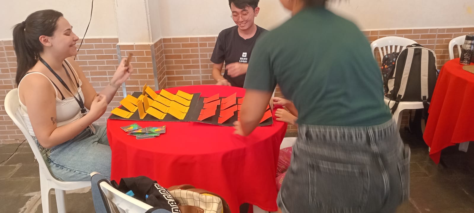 CCA Santa Lúcia recebe alunos da UNIFESP para uma tarde de Paleontologia
