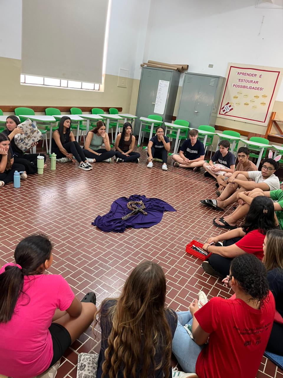 Páscoa Juvenil 2026 mobiliza jovens da Inspetoria Nossa Senhora Aparecida em profunda vivência do Mistério Pascal