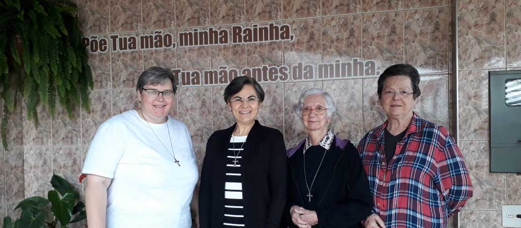 Comunidade Beata Maria Romero de Araras recebe visita Inspetorial