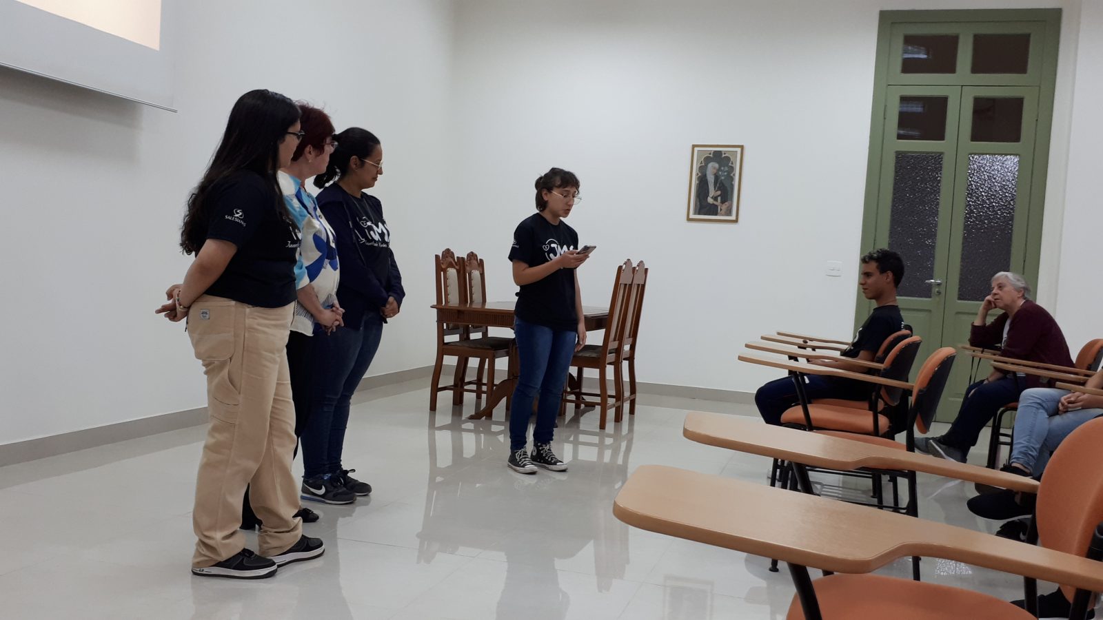 Jovens Missionários partilham vivências e aprendizados
