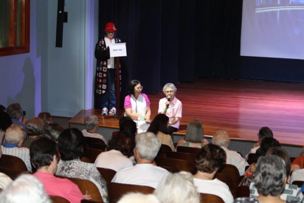 Irmãs reunidas em Assembleia celebram e partilham a vida, na busca de um renovado impulso vocacional