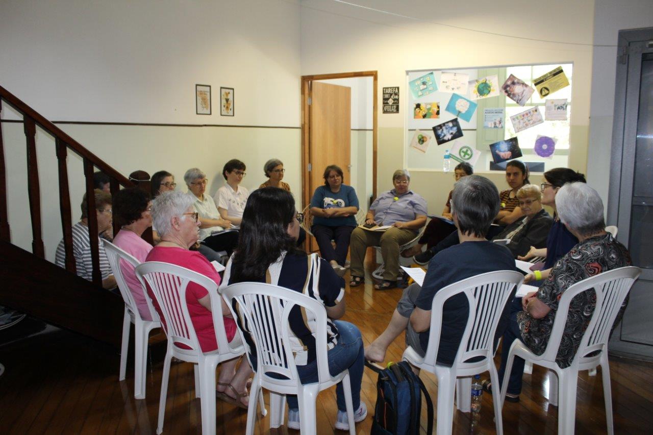 Irmãs reunidas em Assembleia celebram e partilham a vida, na busca de um renovado impulso vocacional